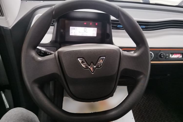 Used Wuling Hongguang MINIEV 2022 Easy Version Lithium Iron Phosphate Steering Wheel