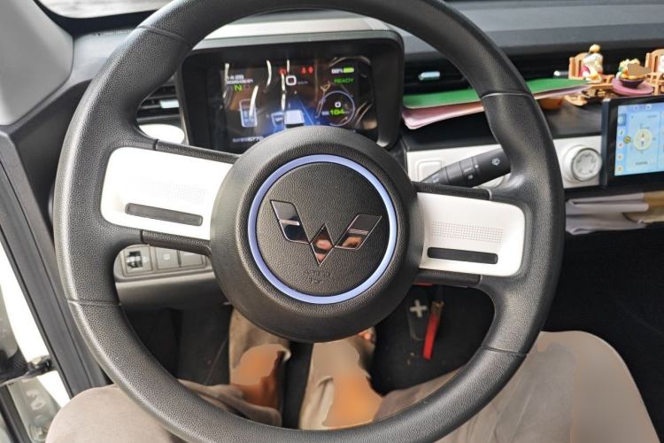 Used Wuling Hongguang MINIEV 2022 GAMEBOY 200km Gaming Edition with Lithium Iron Phosphate Steering Wheel