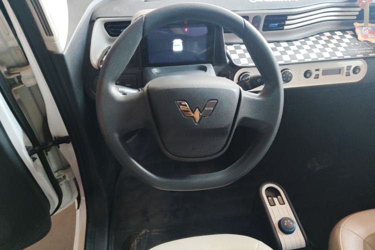 Used Wuling Hongguang MINIEV 2022 Enjoy Edition Lithium-Ion Battery Steering Wheel