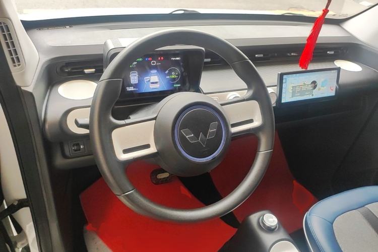 Used Wuling Hongguang MINIEV 2022 GAMEBOY 200km Gaming Edition with Lithium Iron Phosphate Steering Wheel