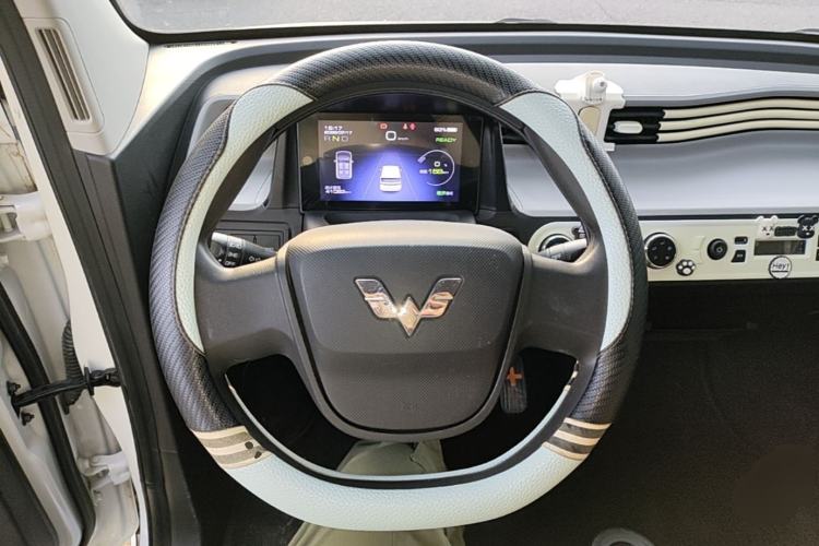 Used Wuling Hongguang MINIEV 2022 Enjoy Edition Lithium Iron Phosphate Steering Wheel