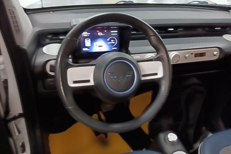 Used Wuling Hongguang MINIEV 2022 GAMEBOY 200km Gaming Edition with Lithium Iron Phosphate Steering Wheel