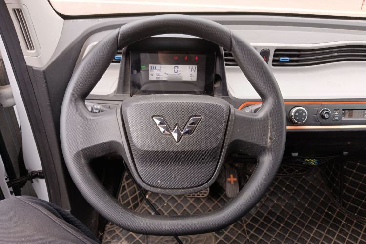 Used Wuling Hongguang MINIEV 2022 Easy Version Lithium Iron Phosphate Steering Wheel