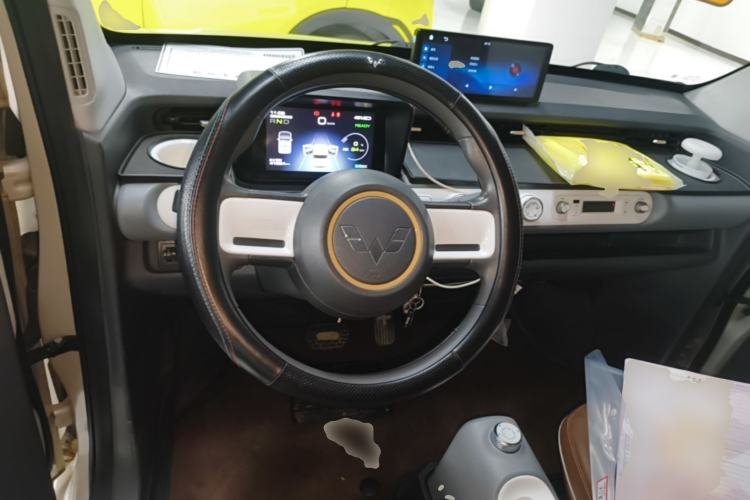 Used Wuling Hongguang MINIEV 2022 GAMEBOY 200km Gaming Edition with Lithium Iron Phosphate Steering Wheel