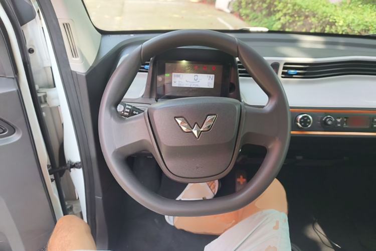Used Wuling Hongguang MINIEV 2022 Easy Version Lithium Iron Phosphate Steering Wheel