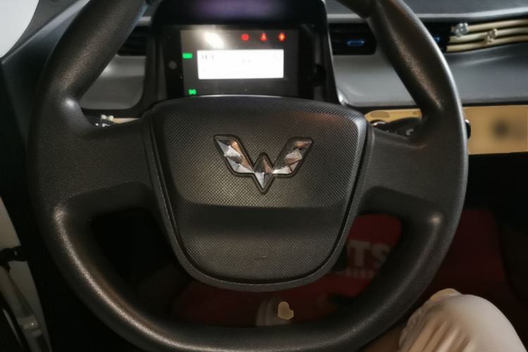 Used Wuling Hongguang MINIEV 2022 Easy Version Lithium Iron Phosphate Steering Wheel