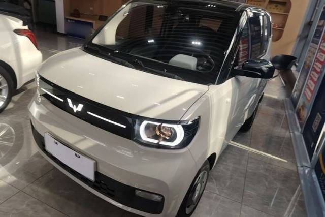 Used Wuling Hongguang MINIEV 2022 Macaron Fashion Edition Lithium-Nickel-Cobalt-Alpha-oxide