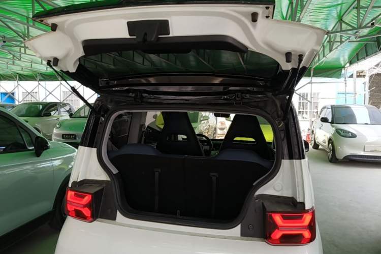 Used Wuling Hongguang MINIEV 2022 GAMEBOY 200km Gaming Edition with Lithium Iron Phosphate Trunk