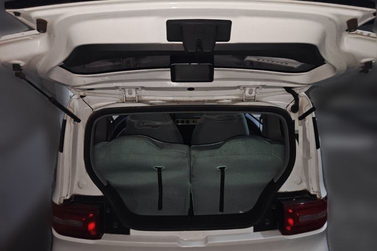 Used Wuling Hongguang MINIEV 2022 Easy Version Lithium-NMC Trunk