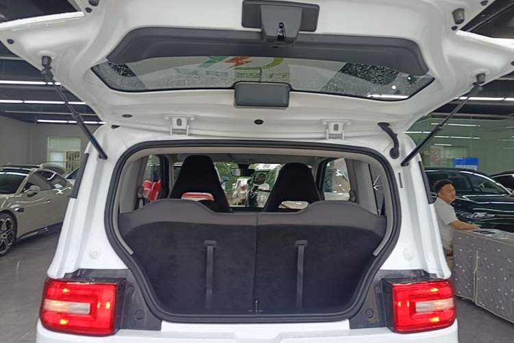 Used Wuling Hongguang MINIEV 2022 Easy Version Lithium Iron Phosphate Trunk