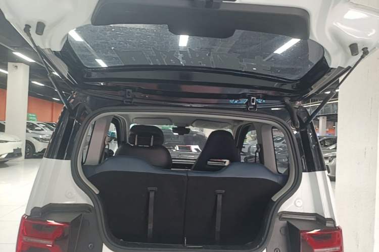 Used Wuling Hongguang MINIEV 2022 GAMEBOY 200km Gaming Edition with Lithium Iron Phosphate Trunk
