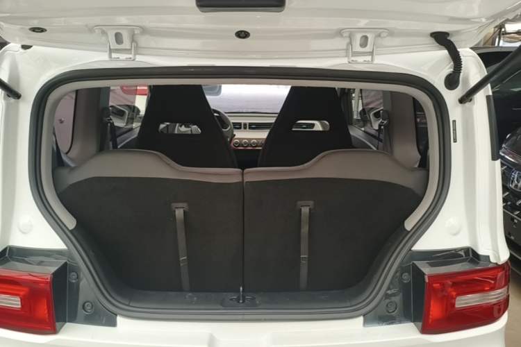Used Wuling Hongguang MINIEV 2022 Easy Version Lithium Iron Phosphate Trunk