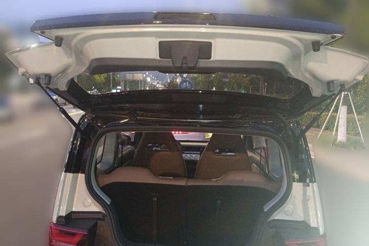 Used Wuling Hongguang MINIEV 2022 GAMEBOY 200km Gaming Edition with Lithium Iron Phosphate Trunk