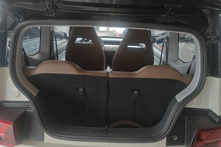 Used Wuling Hongguang MINIEV 2022 GAMEBOY 200km Gaming Edition with Lithium Iron Phosphate Trunk