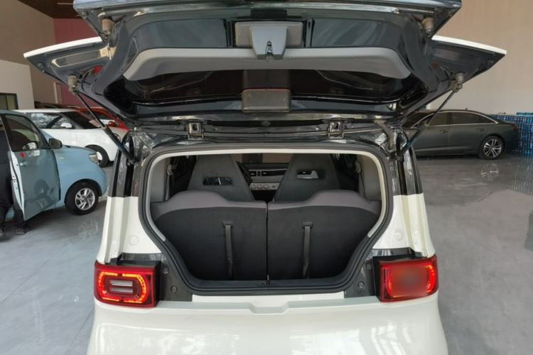 Used Wuling Hongguang MINIEV 2022 Macaron Premium Model – Lithium Iron Phosphate Trunk