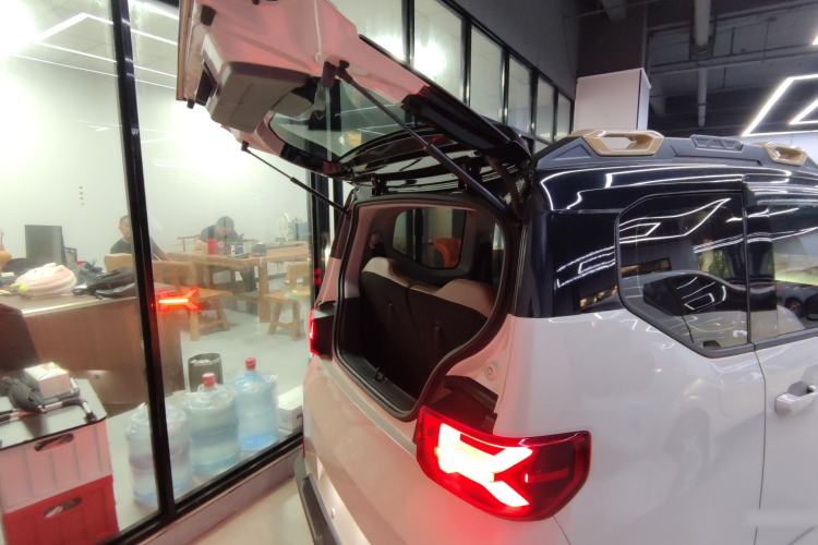 Used Wuling Hongguang MINIEV 2022 GAMEBOY 200km Gaming Edition with Lithium Iron Phosphate Trunk