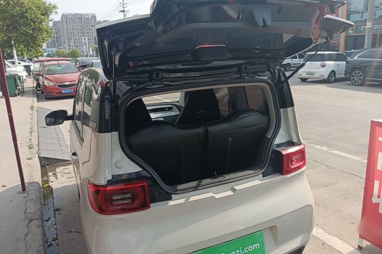 Used Wuling Hongguang MINIEV 2022 Macaron Premium Model – Lithium Iron Phosphate Trunk