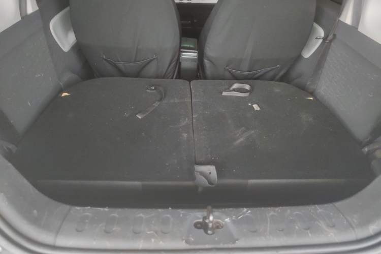 Used Wuling Hongguang MINIEV 2022 Macaron Premium Model – Lithium Iron Phosphate Trunk