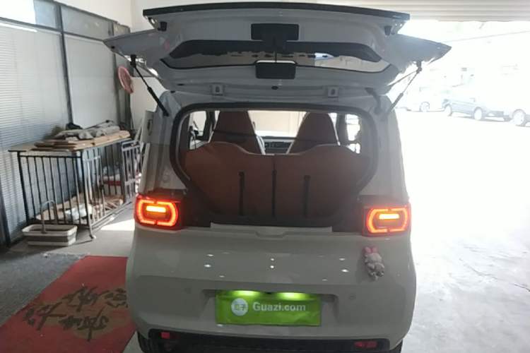 Used Wuling Hongguang MINIEV 2022 Macaron Premium Model – Lithium Iron Phosphate Trunk