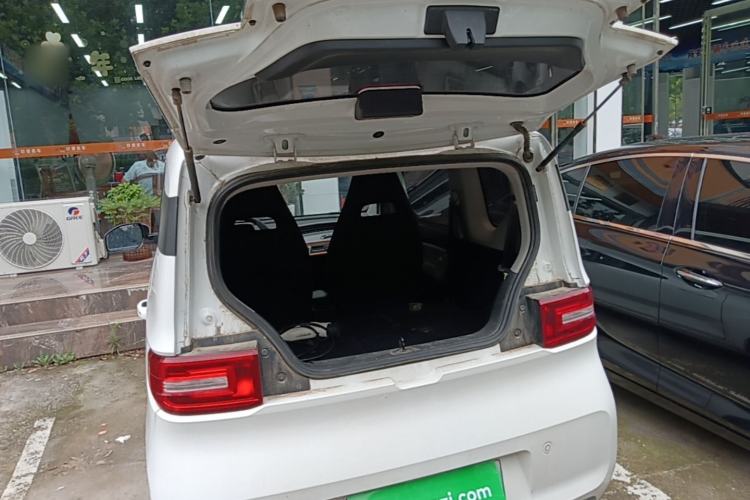 Used Wuling Hongguang MINIEV 2022 Easy Version Lithium-NMC Trunk