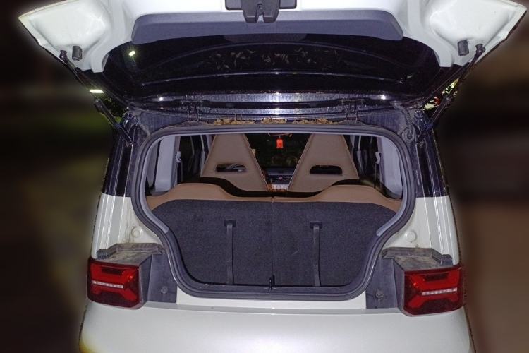 Used Wuling Hongguang MINIEV 2022 GAMEBOY 300km Enthusiast Model with Lithium Iron Phosphate Trunk