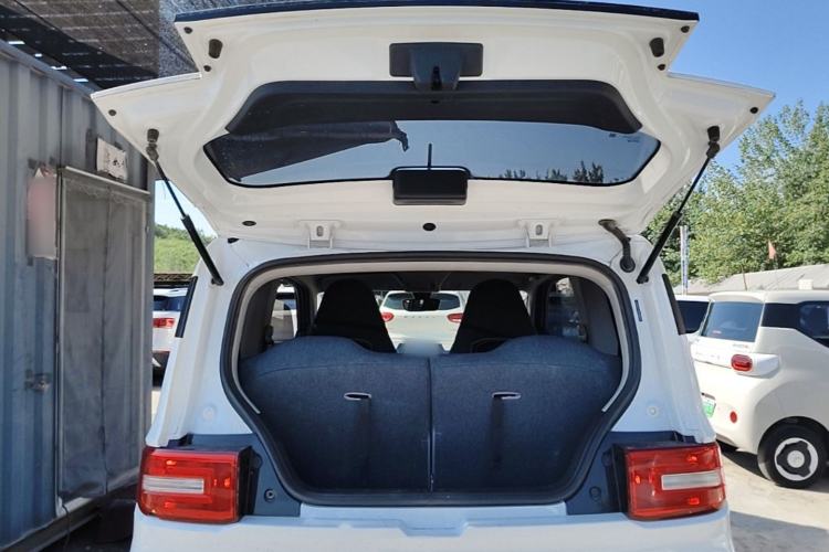 Used Wuling Hongguang MINIEV 2022 Easy Version Lithium-NMC Trunk