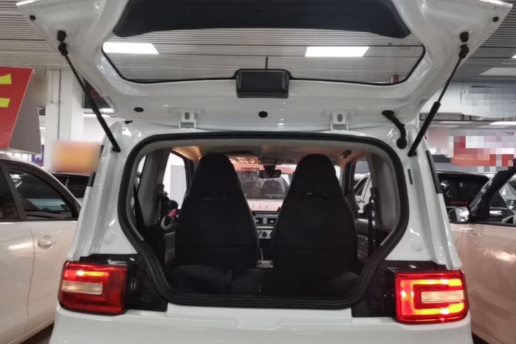 Used Wuling Hongguang MINIEV 2022 Macaron Fashion Model Lithium Iron Phosphate Trunk