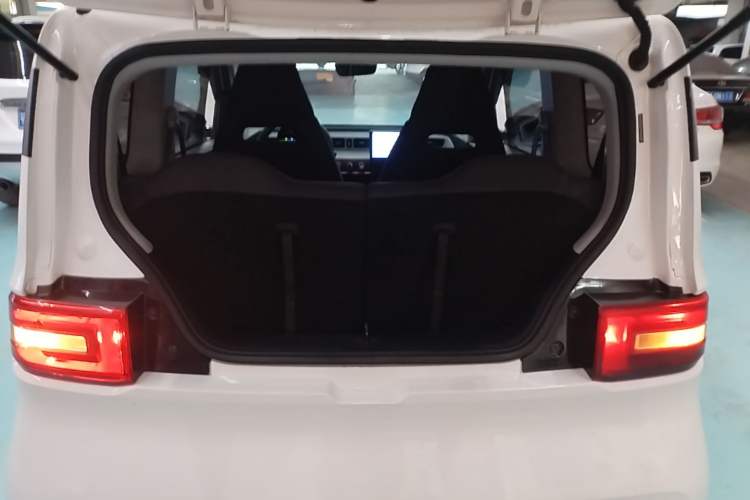 Used Wuling Hongguang MINIEV 2022 Easy Version Lithium Iron Phosphate Trunk