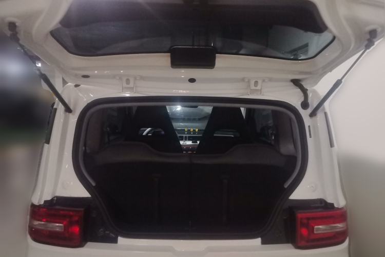 Used Wuling Hongguang MINIEV 2022 Easy Version Lithium Iron Phosphate Trunk