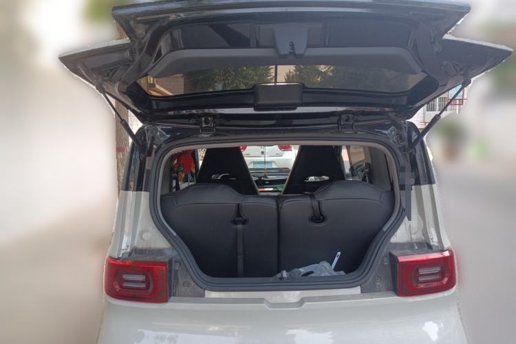 Used Wuling Hongguang MINIEV 2022 Macaron Premium Model – Lithium Iron Phosphate Trunk