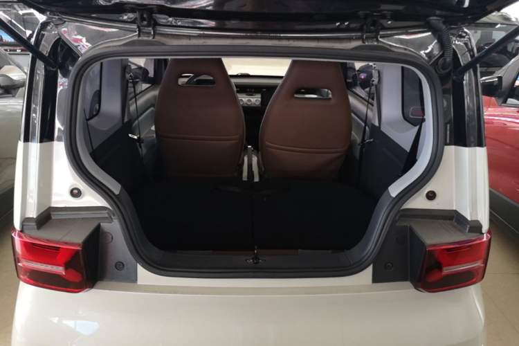 Used Wuling Hongguang MINIEV 2022 GAMEBOY 200km Gaming Edition with Lithium Iron Phosphate Trunk