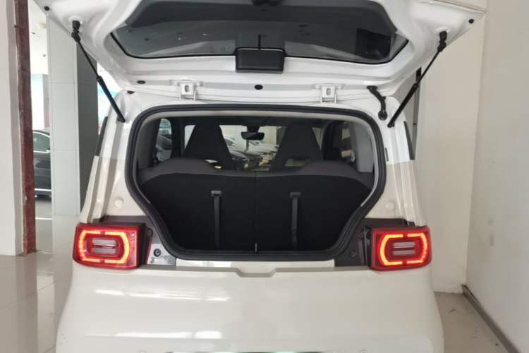 Used Wuling Hongguang MINIEV 2022 Macaron Premium Model – Lithium Iron Phosphate Trunk