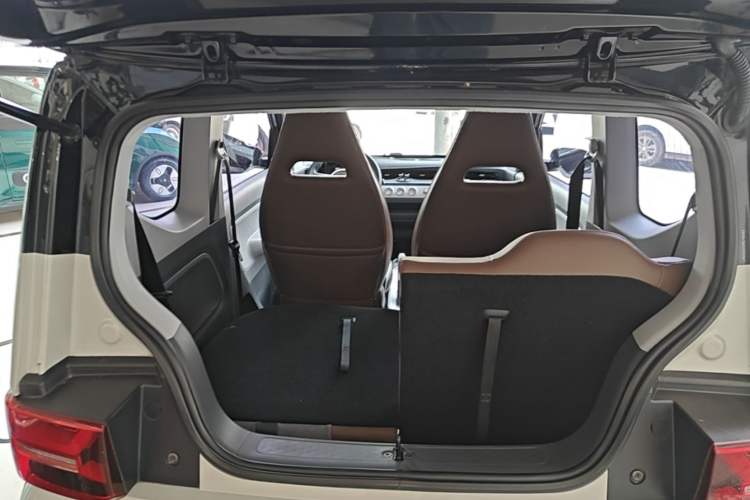 Used Wuling Hongguang MINIEV 2022 GAMEBOY 200km Gaming Edition with Lithium Iron Phosphate Trunk