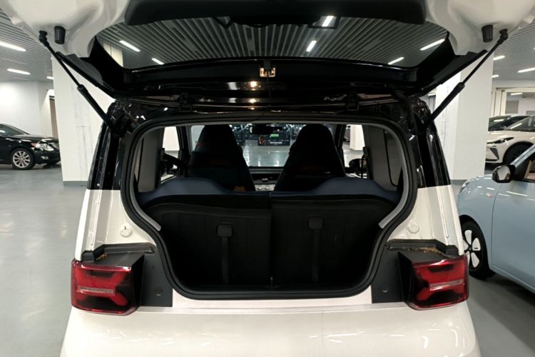 Used Wuling Hongguang MINIEV 2022 GAMEBOY 200km Gaming Edition with Lithium Iron Phosphate Trunk