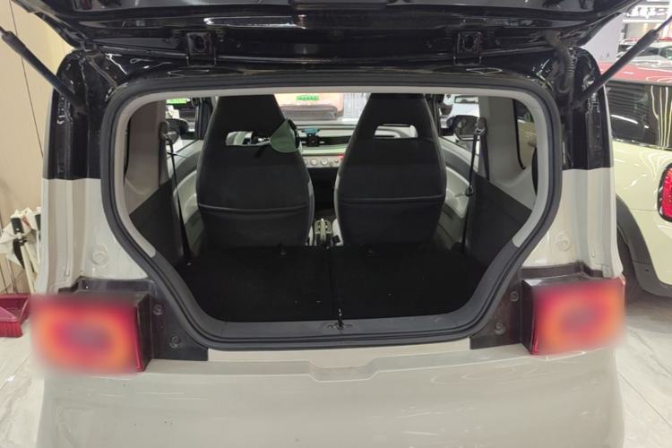 Used Wuling Hongguang MINIEV 2022 Macaron Premium Model – Lithium Iron Phosphate Trunk