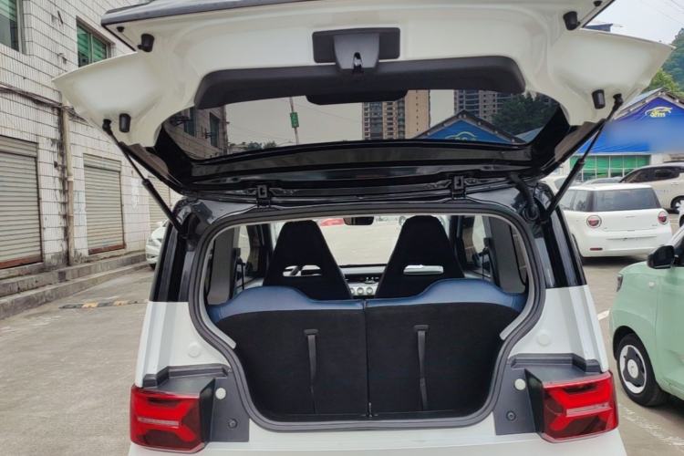 Used Wuling Hongguang MINIEV 2022 GAMEBOY 200km Gaming Edition with Lithium Iron Phosphate Trunk