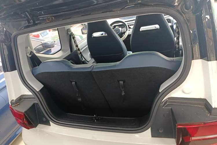 Used Wuling Hongguang MINIEV 2022 GAMEBOY 200km Gaming Edition with Lithium Iron Phosphate Trunk