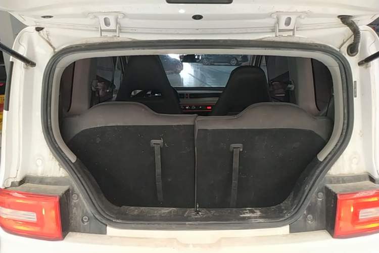 Used Wuling Hongguang MINIEV 2022 Zizai Version Lithium Iron Phosphate Trunk