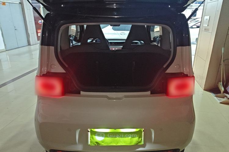 Used Wuling Hongguang MINIEV 2022 Macaron Premium Model – Lithium Iron Phosphate Trunk