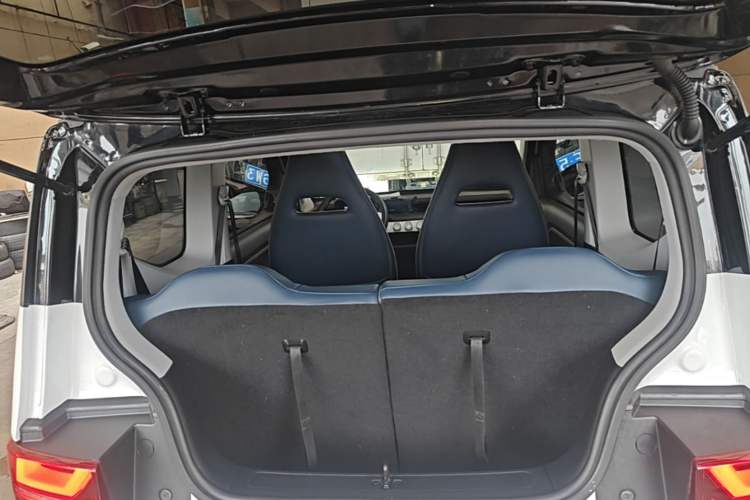 Used Wuling Hongguang MINIEV 2022 GAMEBOY 300km Enthusiast Model with Lithium Iron Phosphate Trunk