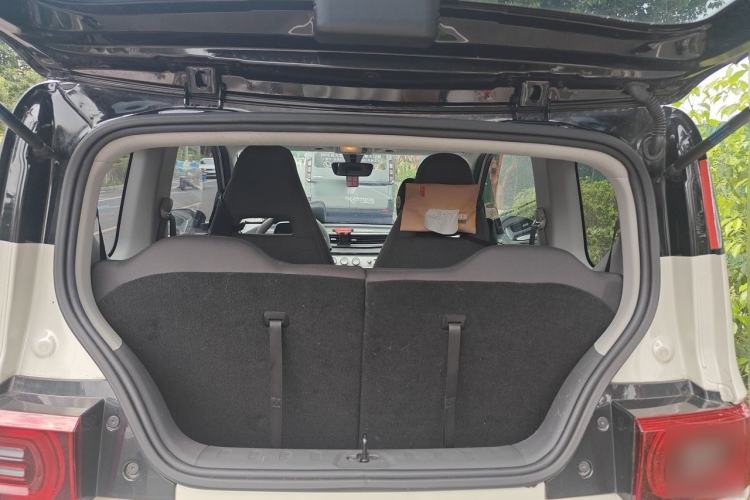 Used Wuling Hongguang MINIEV 2022 Macaron Fashion Model Lithium Iron Phosphate Trunk