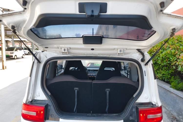 Used Wuling Hongguang MINIEV 2022 Macaron Fashion Model Lithium Iron Phosphate Trunk