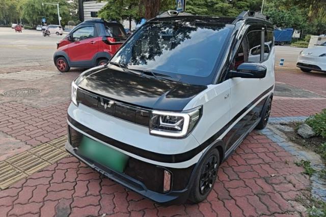 Used Wuling Hongguang MINIEV 2022 GAMEBOY 300km Enthusiast Model with Lithium Iron Phosphate