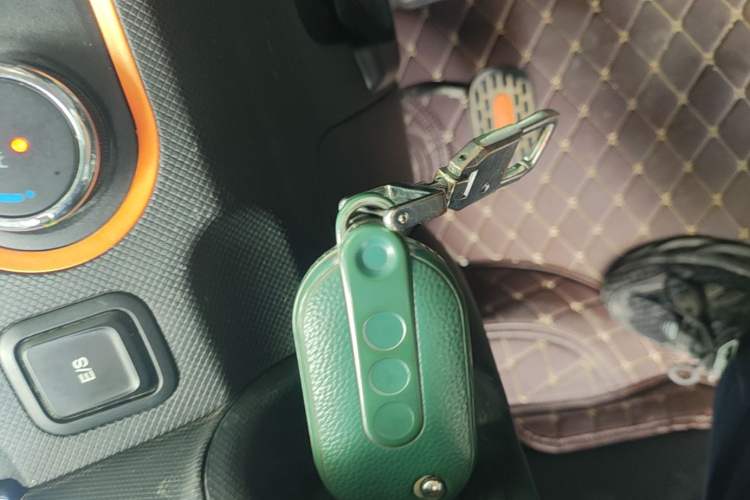 Used Wuling Hongguang MINIEV 2022 Zizai Version Lithium Iron Phosphate Vehicle Key