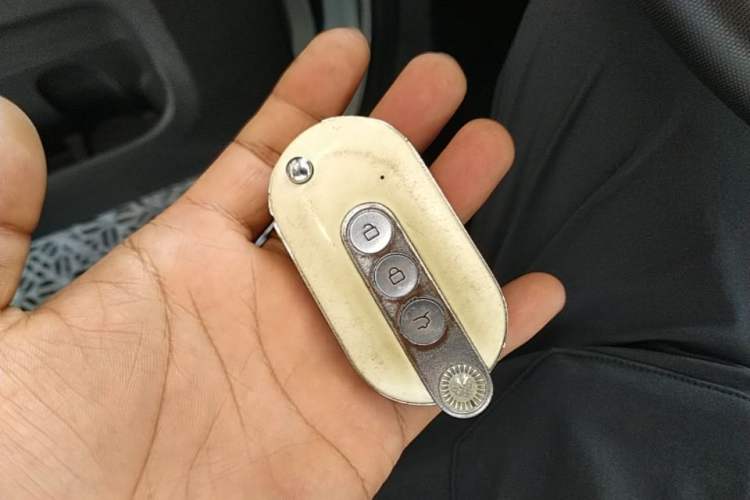 Used Wuling Hongguang MINIEV 2022 Zizai Version Lithium Iron Phosphate Vehicle Key