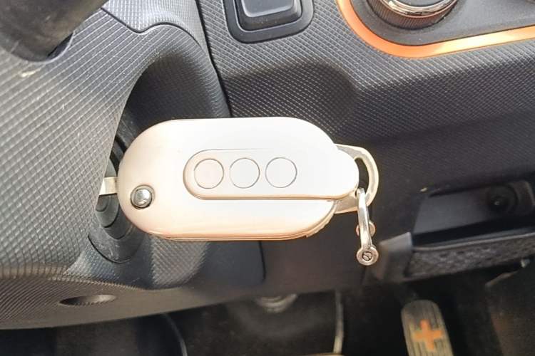 Used Wuling Hongguang MINIEV 2022 Enjoy Edition Lithium Iron Phosphate Vehicle Key