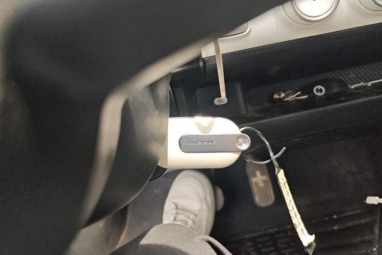 Used Wuling Hongguang MINIEV 2022 GAMEBOY 200km Gaming Edition with Lithium Iron Phosphate Vehicle Key