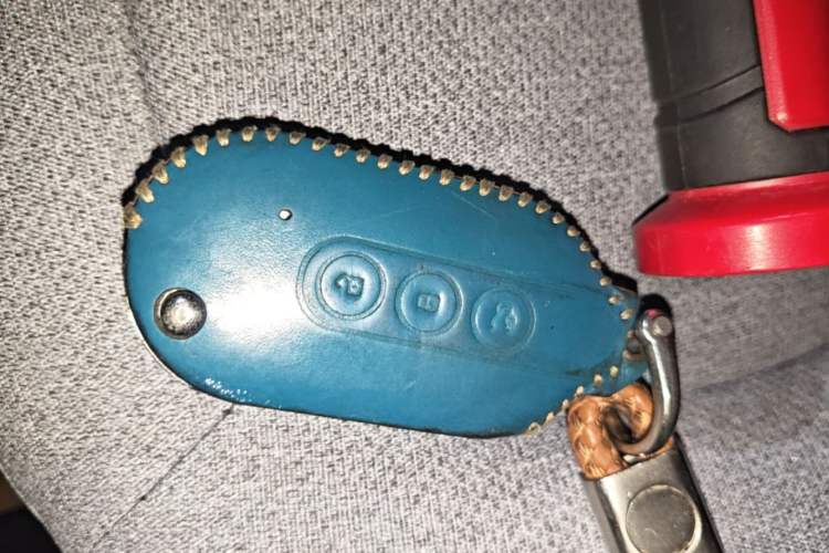 Used Wuling Hongguang MINIEV 2022 Macaron Premium Model – Lithium Iron Phosphate Vehicle Key