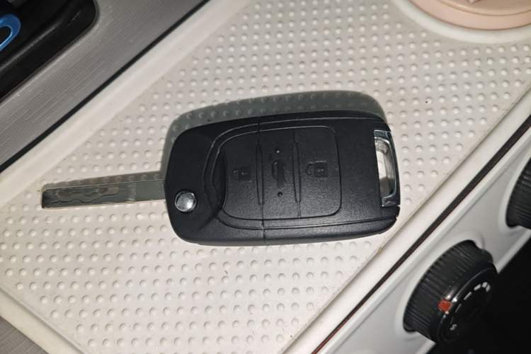 Used Wuling Hongguang MINIEV 2022 Easy Version Lithium Iron Phosphate Vehicle Key