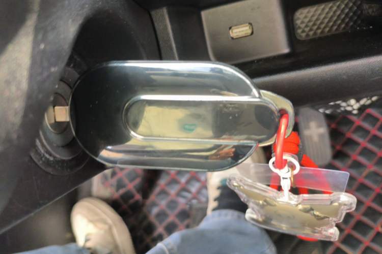 Used Wuling Hongguang MINIEV 2022 GAMEBOY 200km Gaming Edition with Lithium Iron Phosphate Vehicle Key